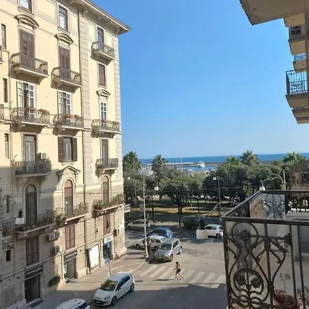 Mareluna Promenade - Exclusive *